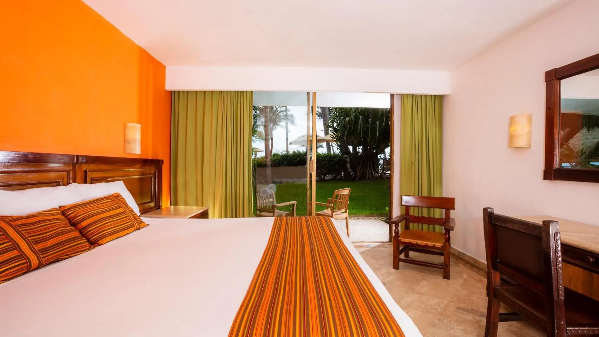 Las Palmas By The Sea All Inclusive Puerto Vallarta